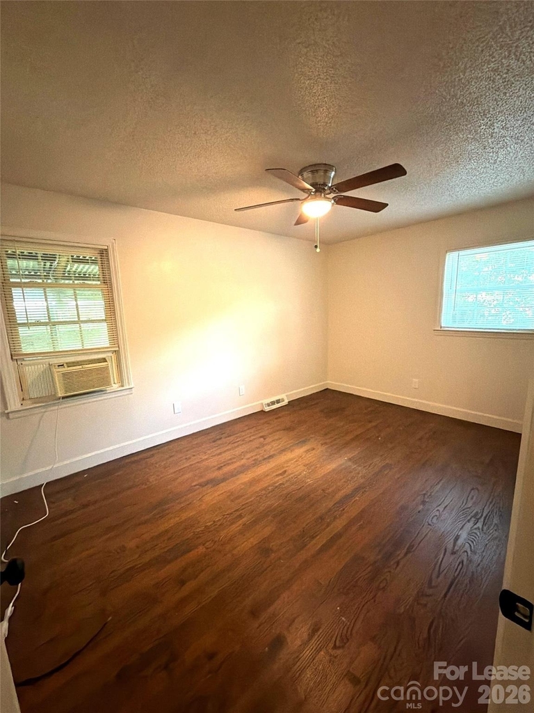 4410 Brooktree Drive - Photo 12