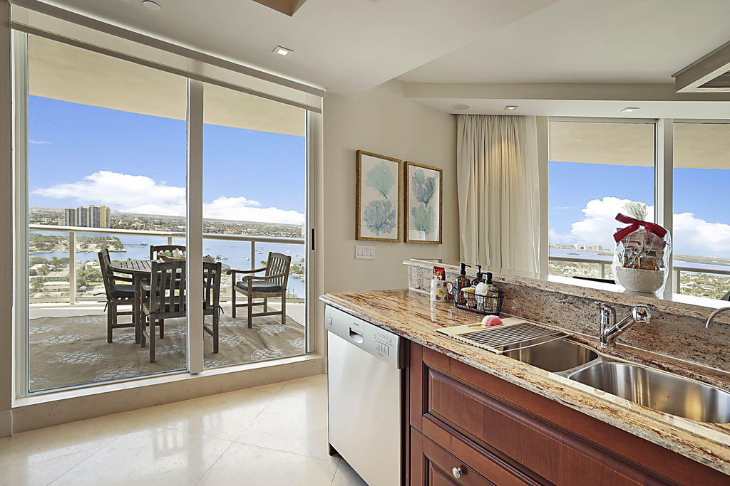 2700 N Ocean Drive - Photo 2