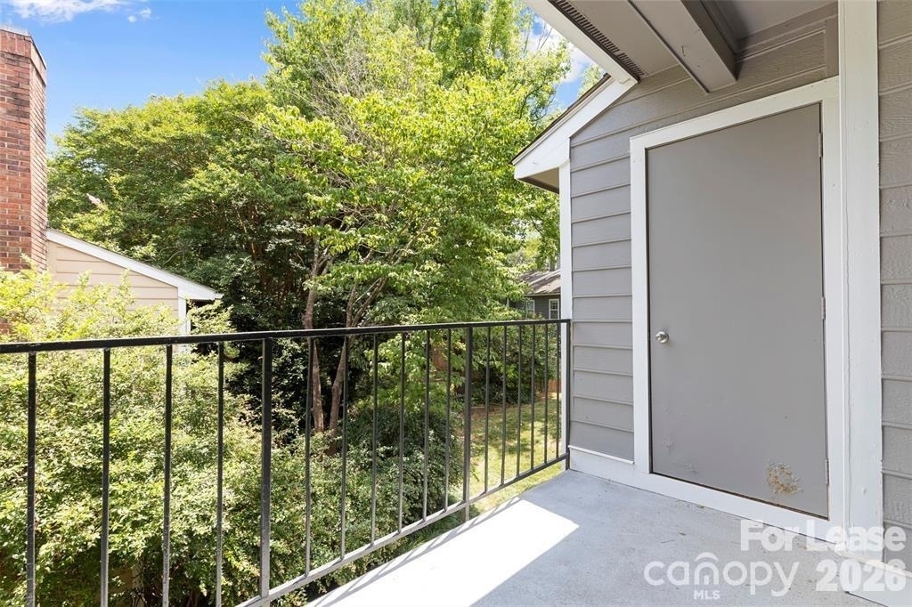 3156 Heathstead Place - Photo 11