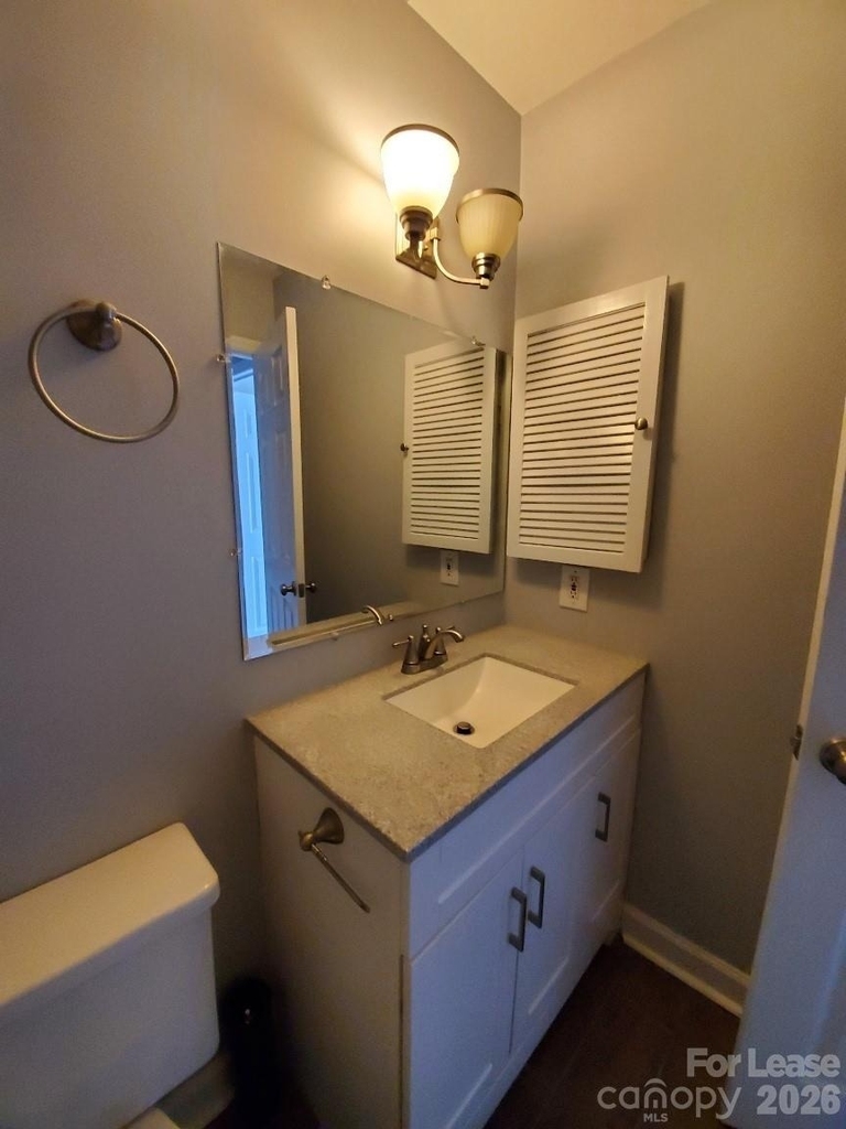 230 S Cedar Street - Photo 14