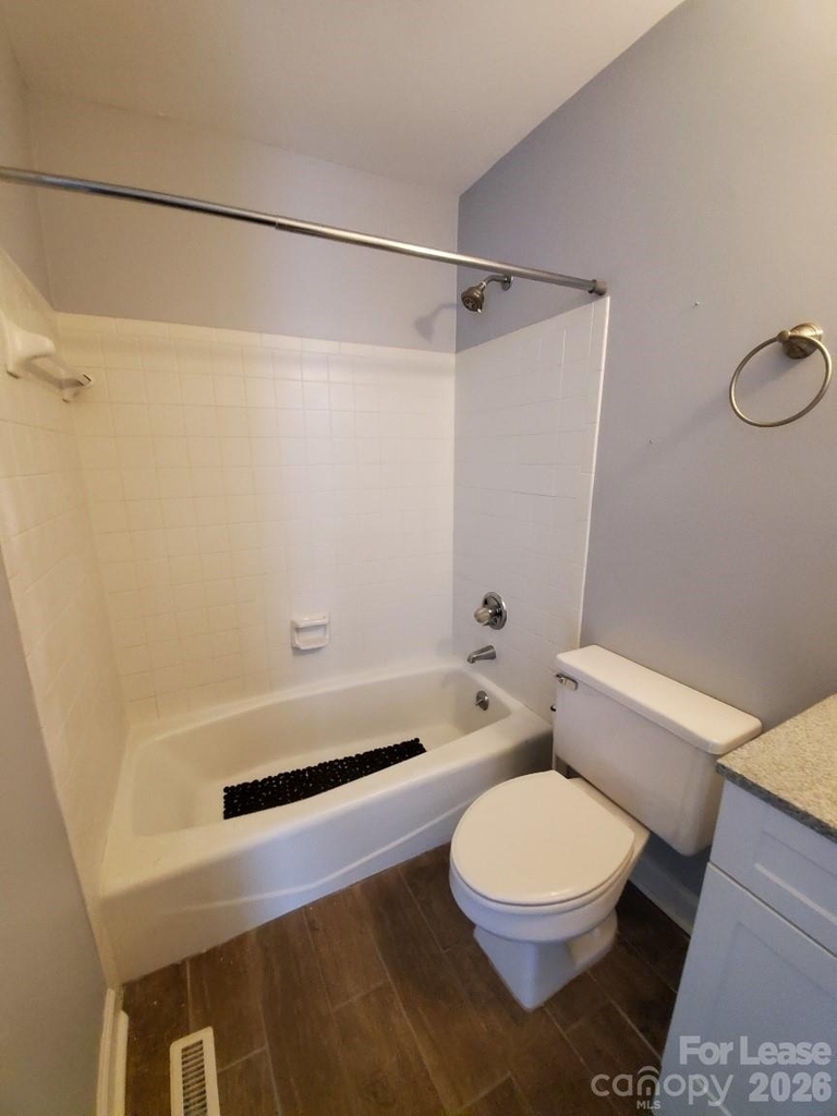 230 S Cedar Street - Photo 13