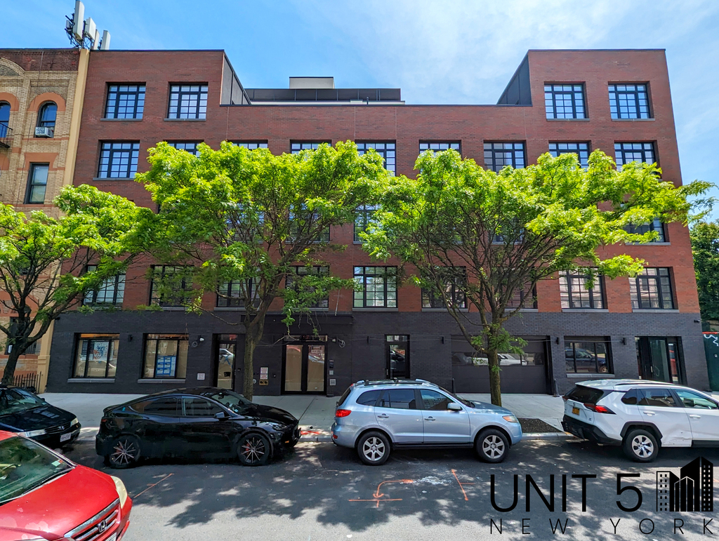 388 Vernon Avenue - Photo 5