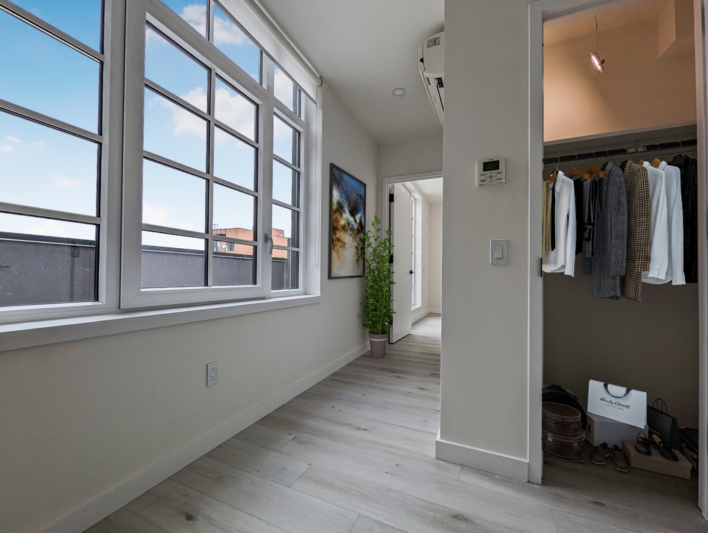 388 Vernon Avenue - Photo 5