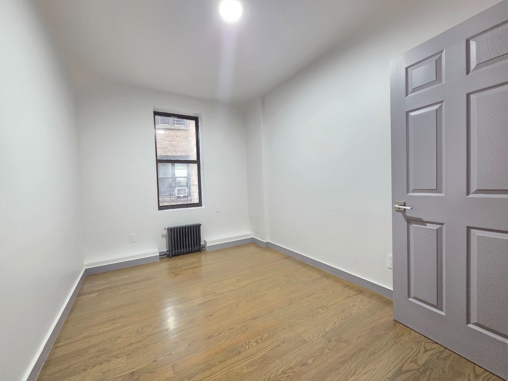 700 West 175th Street - Photo 4