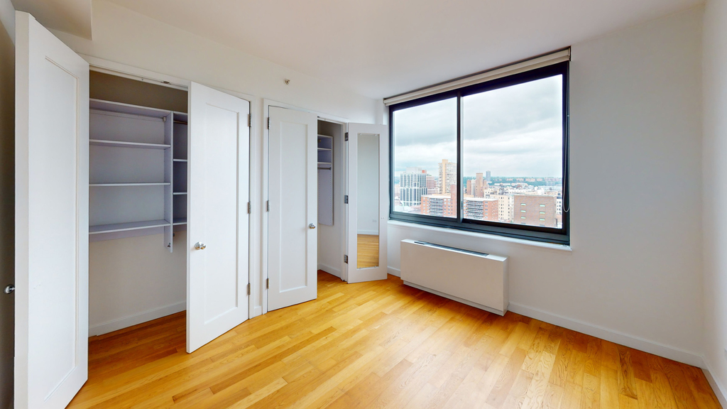 808 Columbus Ave - Photo 3