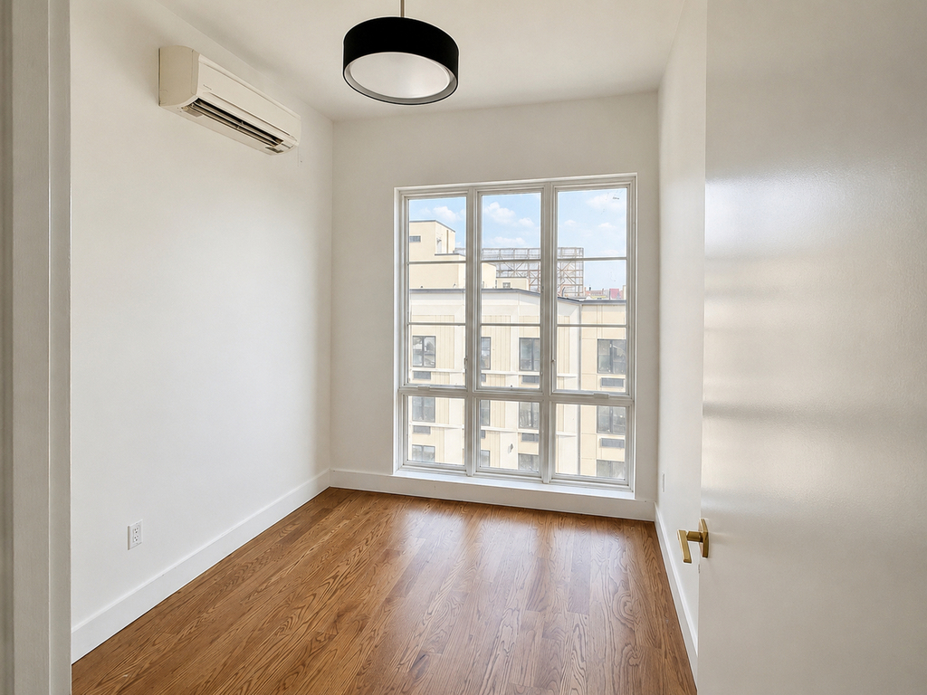 Brown Place - Photo 2