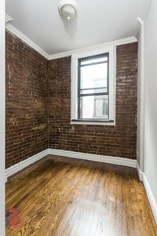 219 East 23rd Street - Photo 6
