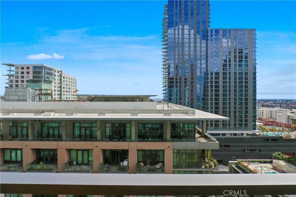 1100 S Hope - Photo 1