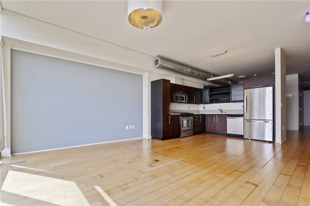 1100 S Hope - Photo 3