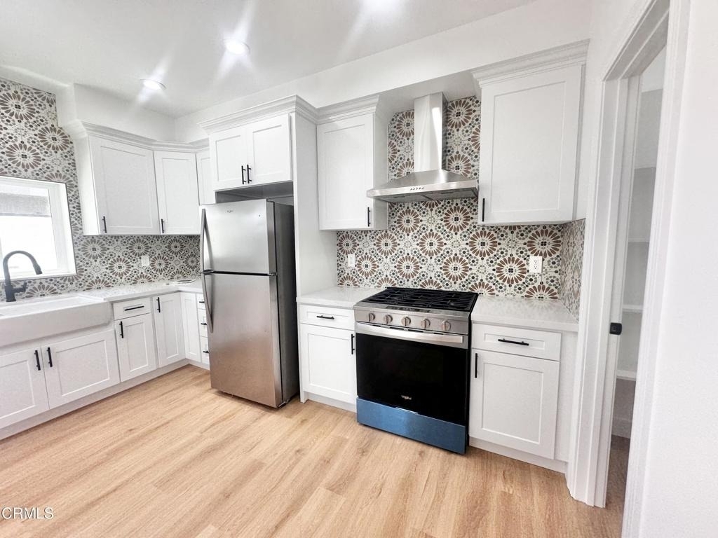324 N J Street - Photo 2
