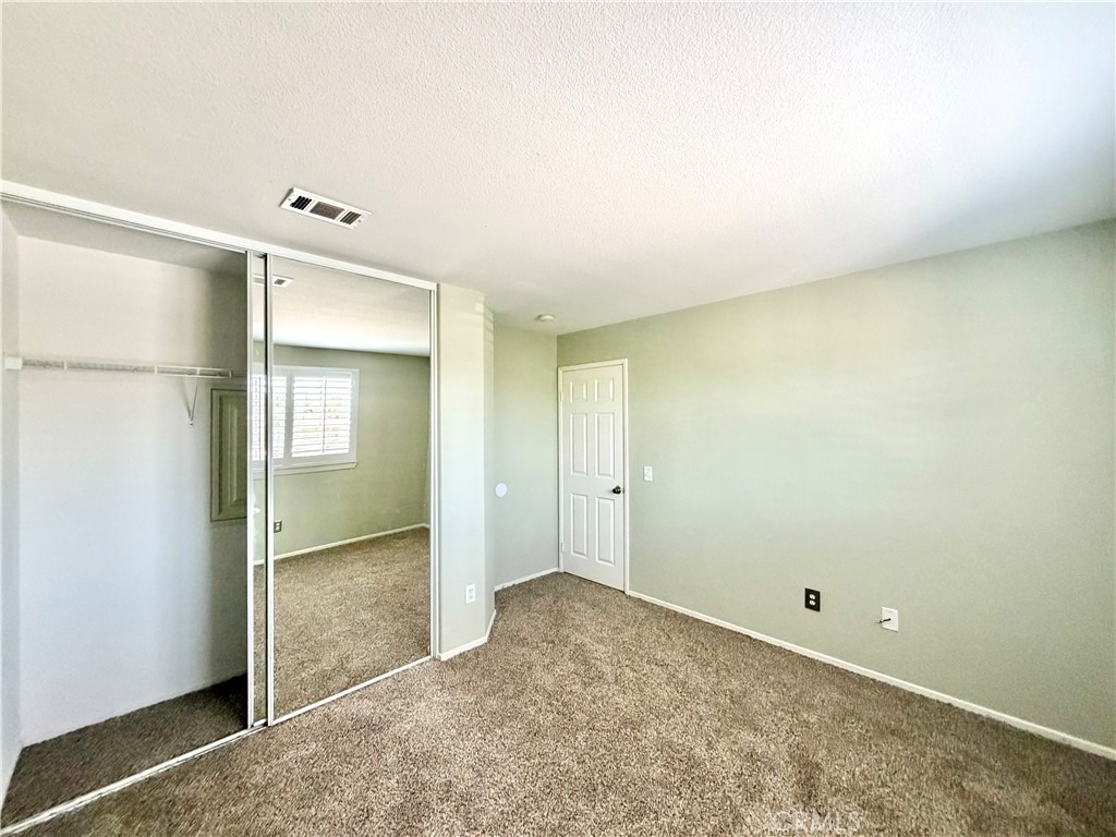 46383 Vianne Court - Photo 28