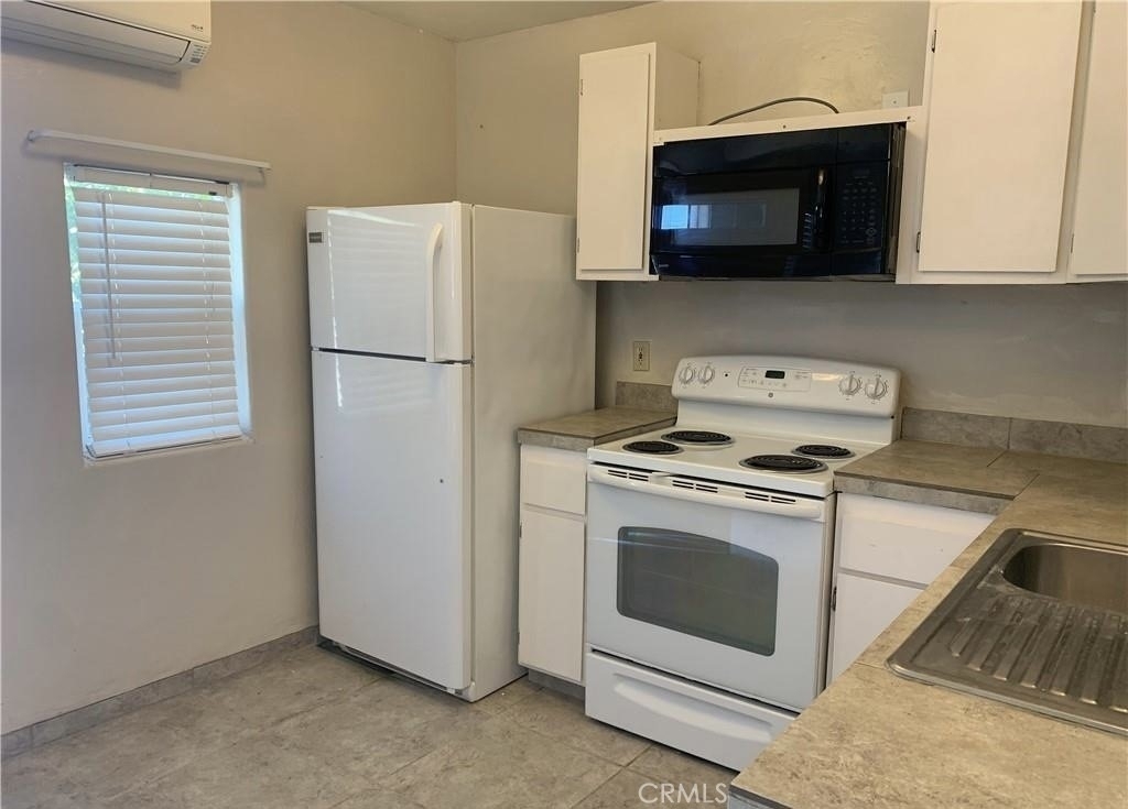 24191 Magnolia - Photo 2