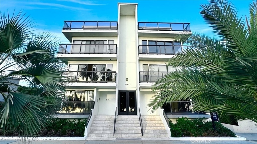 833 Ocean Avenue - Photo 18