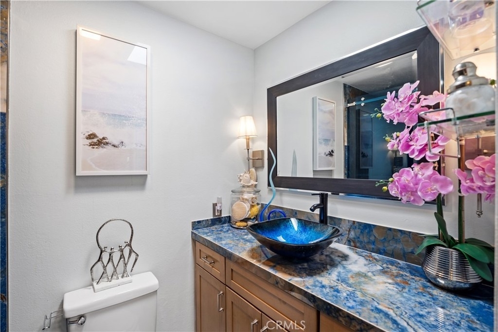 833 Ocean Avenue - Photo 15
