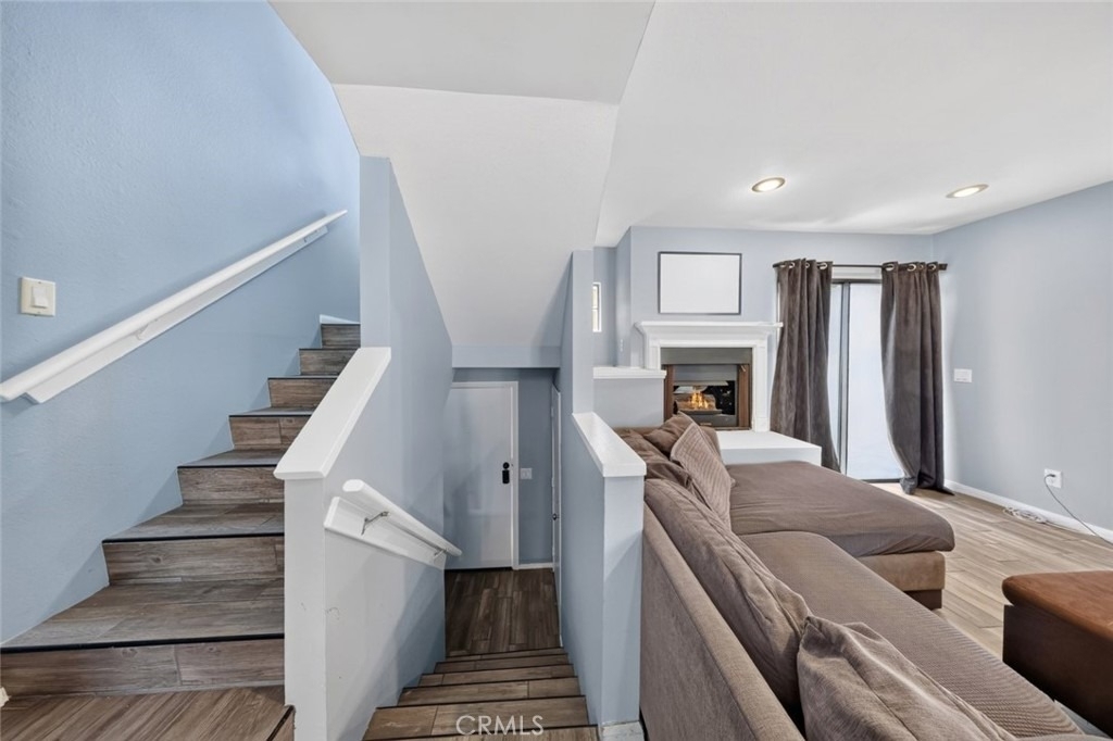 9540 Sepulveda - Photo 8