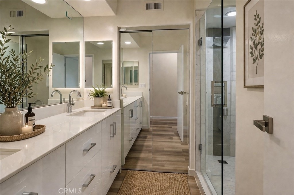 5226 Medina Road - Photo 19