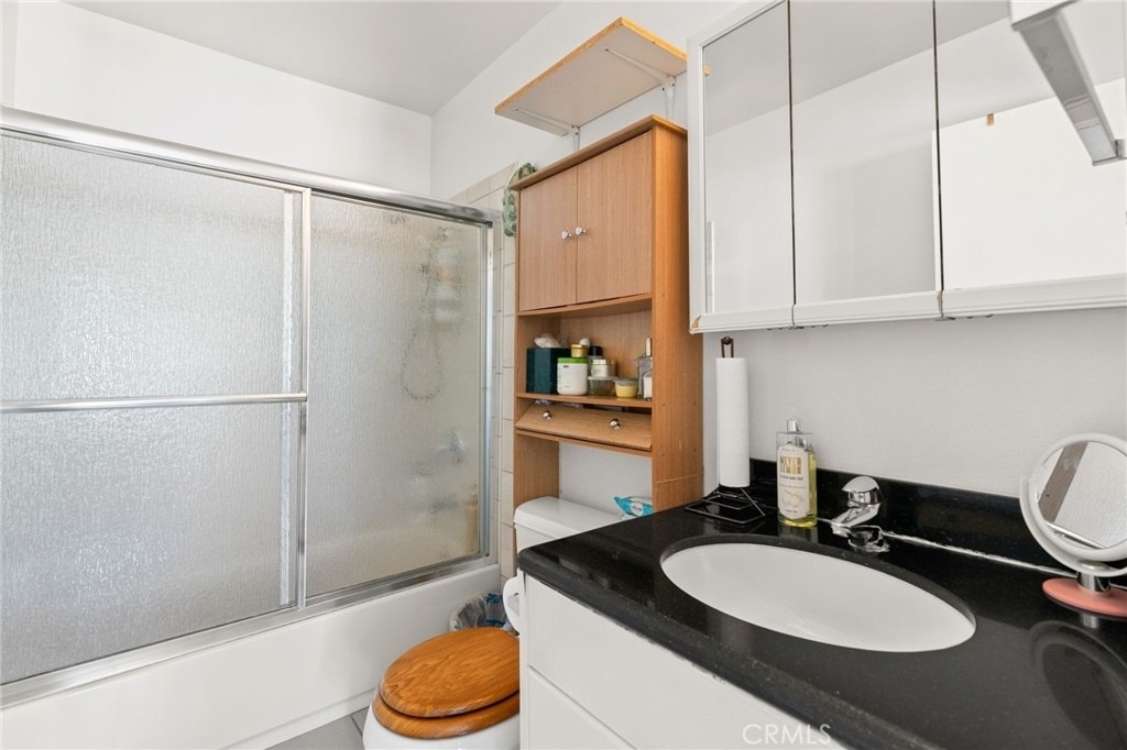 18350 Hatteras Street - Photo 12