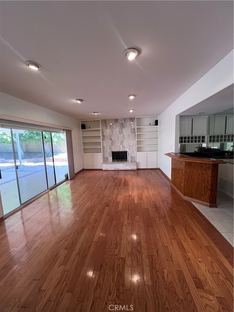 10209 Oakdale - Photo 2