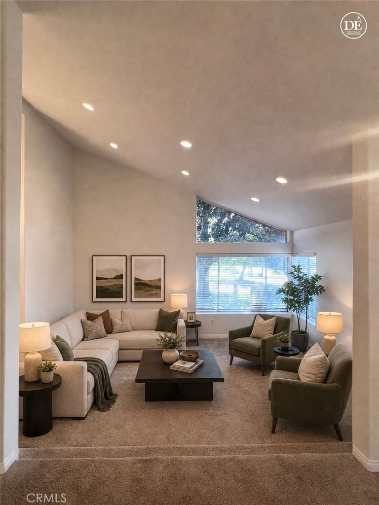 10209 Oakdale - Photo 3