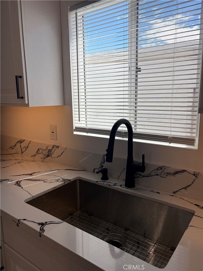 7937 Cleon - Photo 19