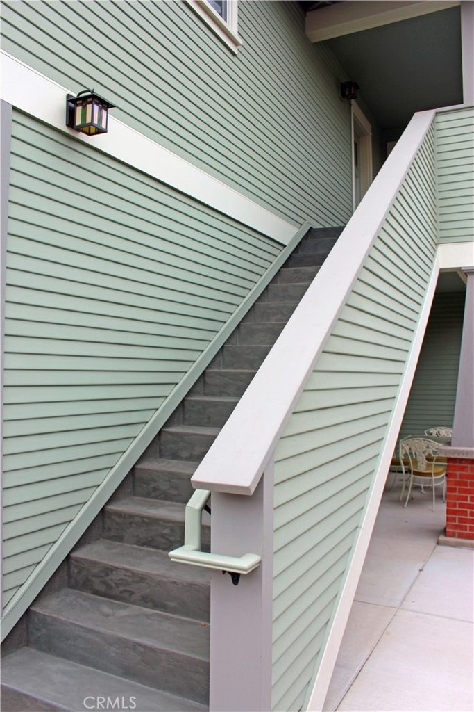 1413 Pine Street - Photo 1