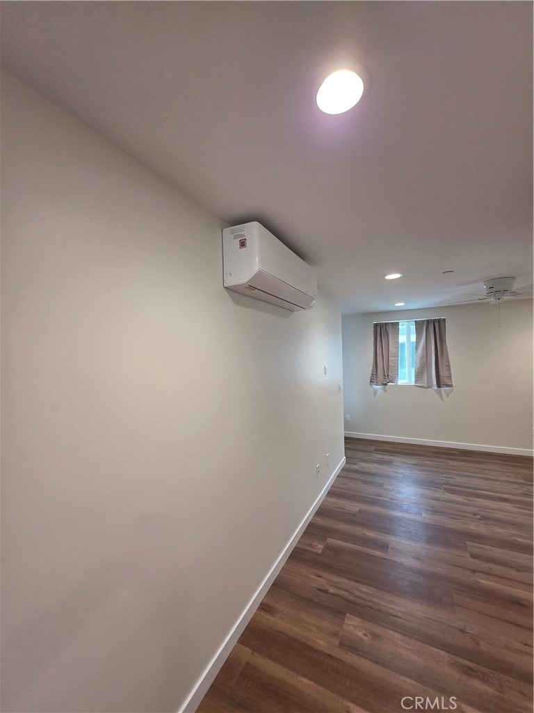 615 N Fries - Photo 2