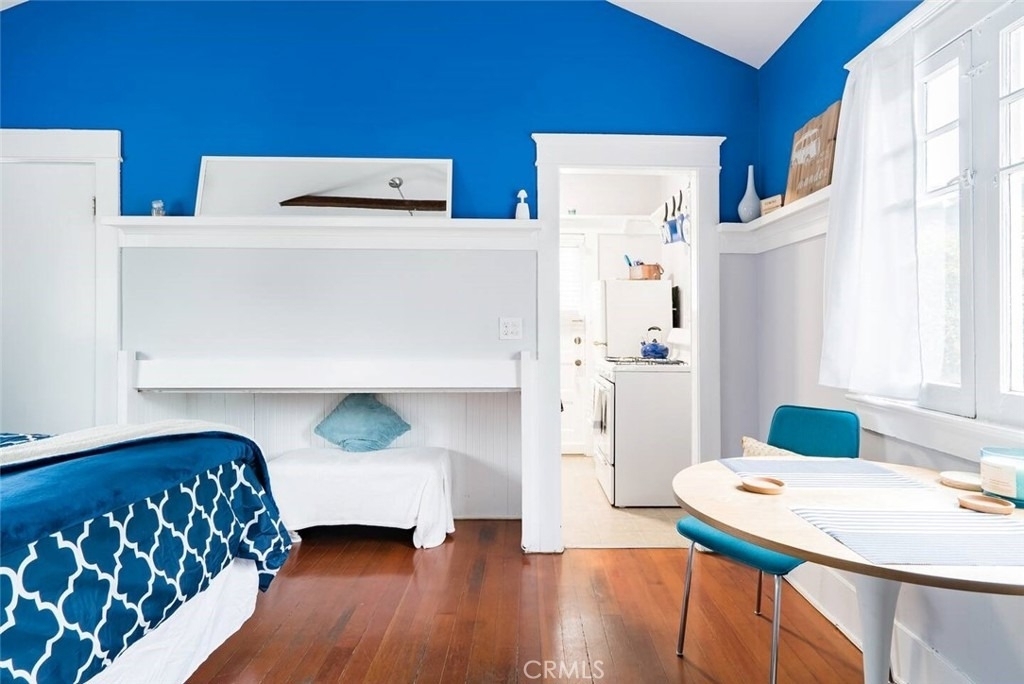 218 S. Broadway - Photo 4