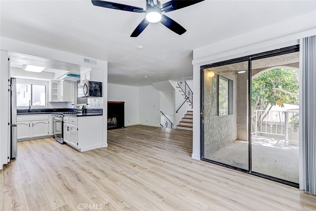 107 S Helberta Avenue - Photo 1
