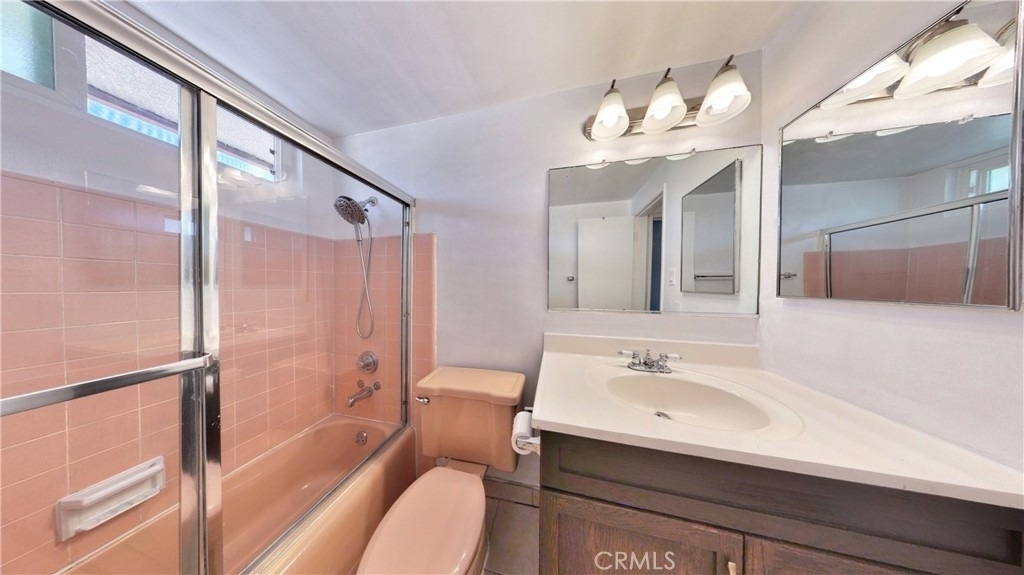 1208 S Marengo Ave - Photo 10