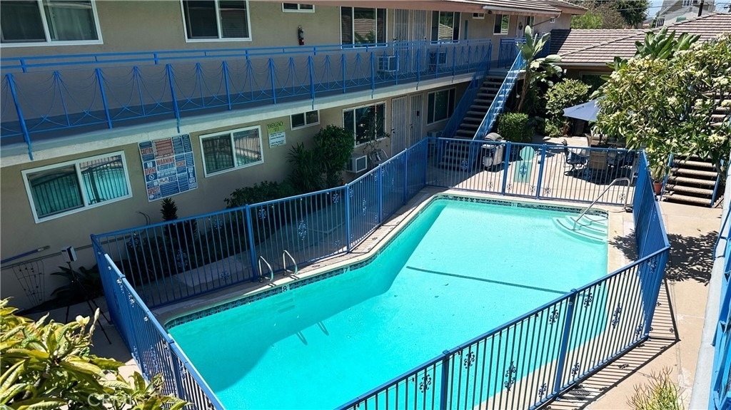 1208 S Marengo Ave - Photo 16
