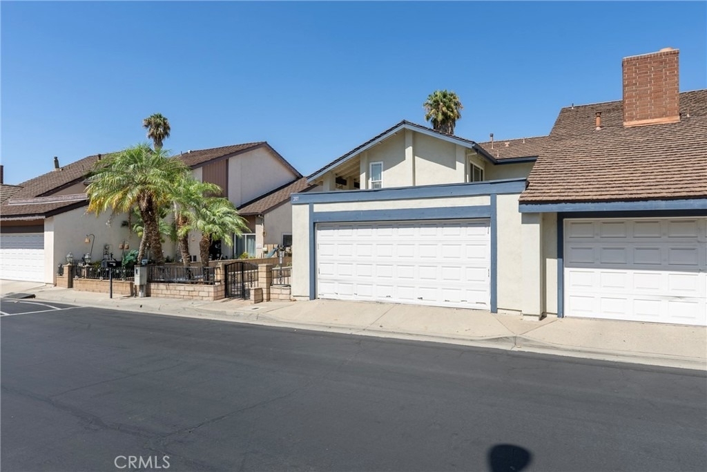 207 Los Padres - Photo 1