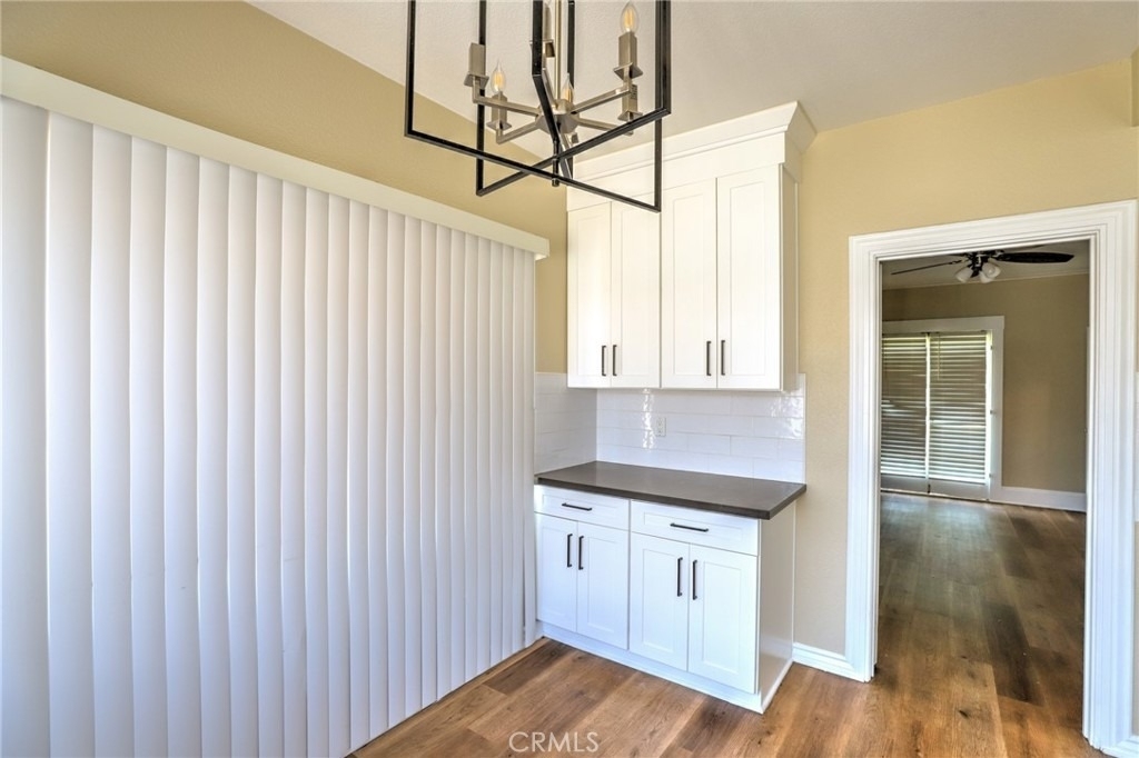 811 E Chapman - Photo 15