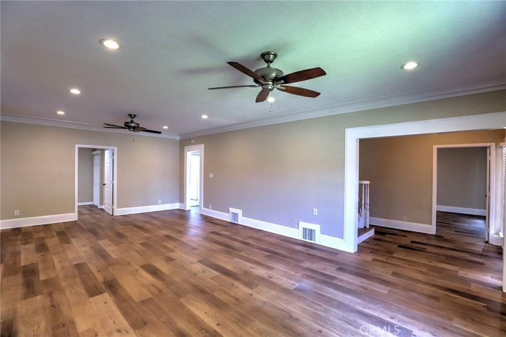 811 E Chapman - Photo 5