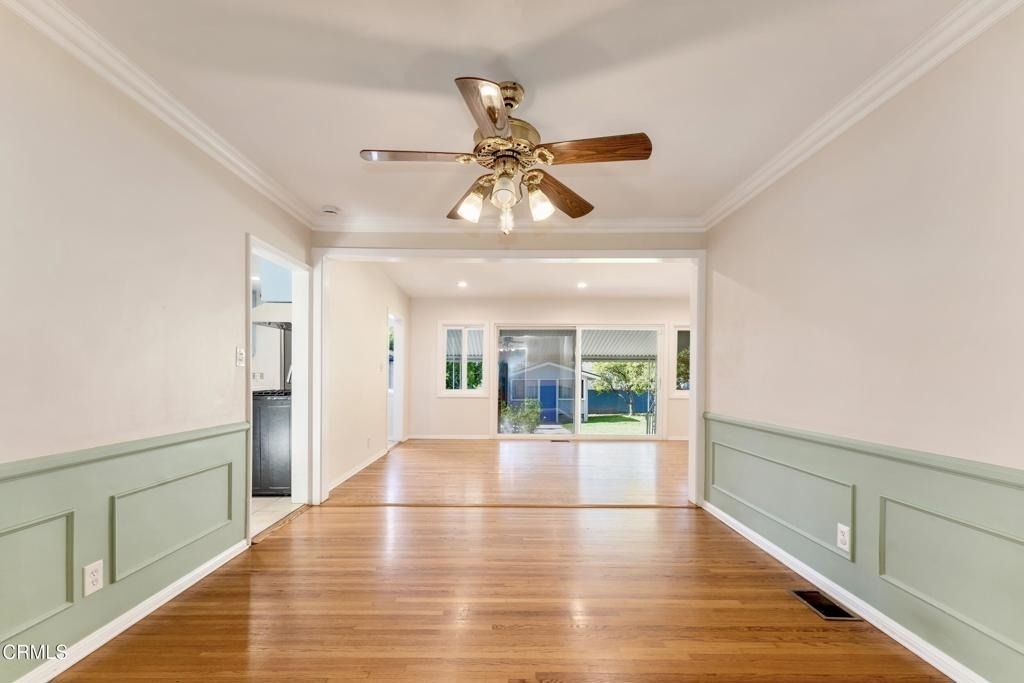 2254 Queensberry Road - Photo 6