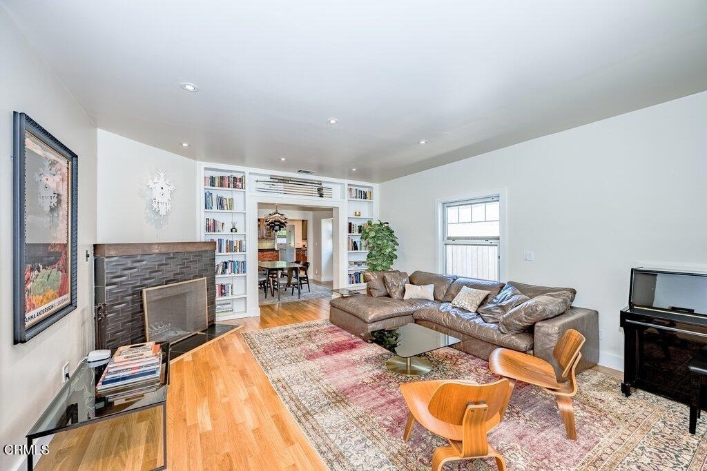 961 N Michigan Avenue - Photo 5