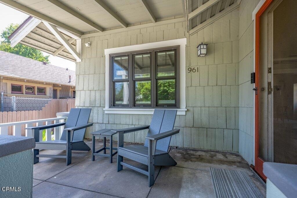 961 N Michigan Avenue - Photo 4