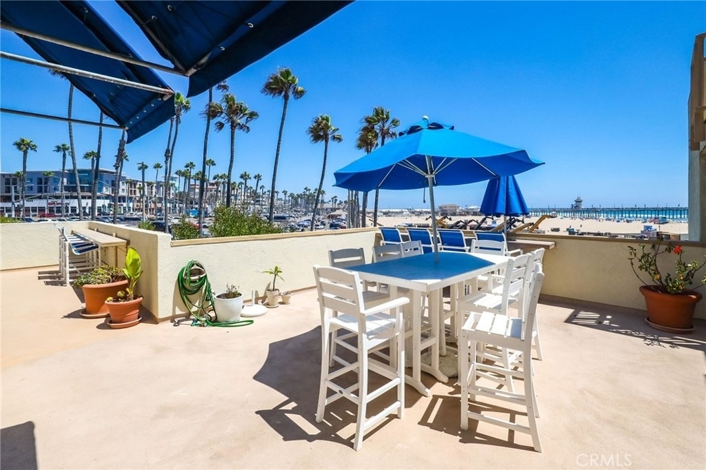 711 Pacific Coast Hwy - Photo 26