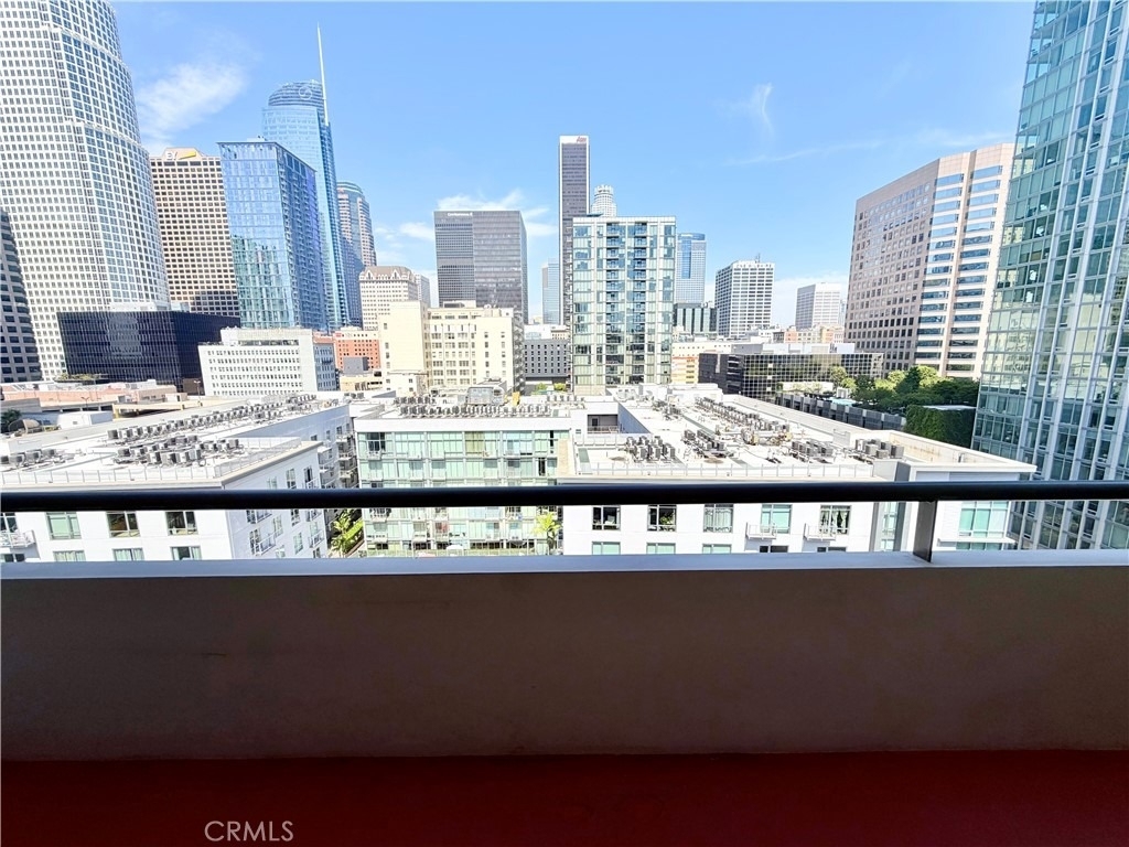 600 W 9th - Photo 12