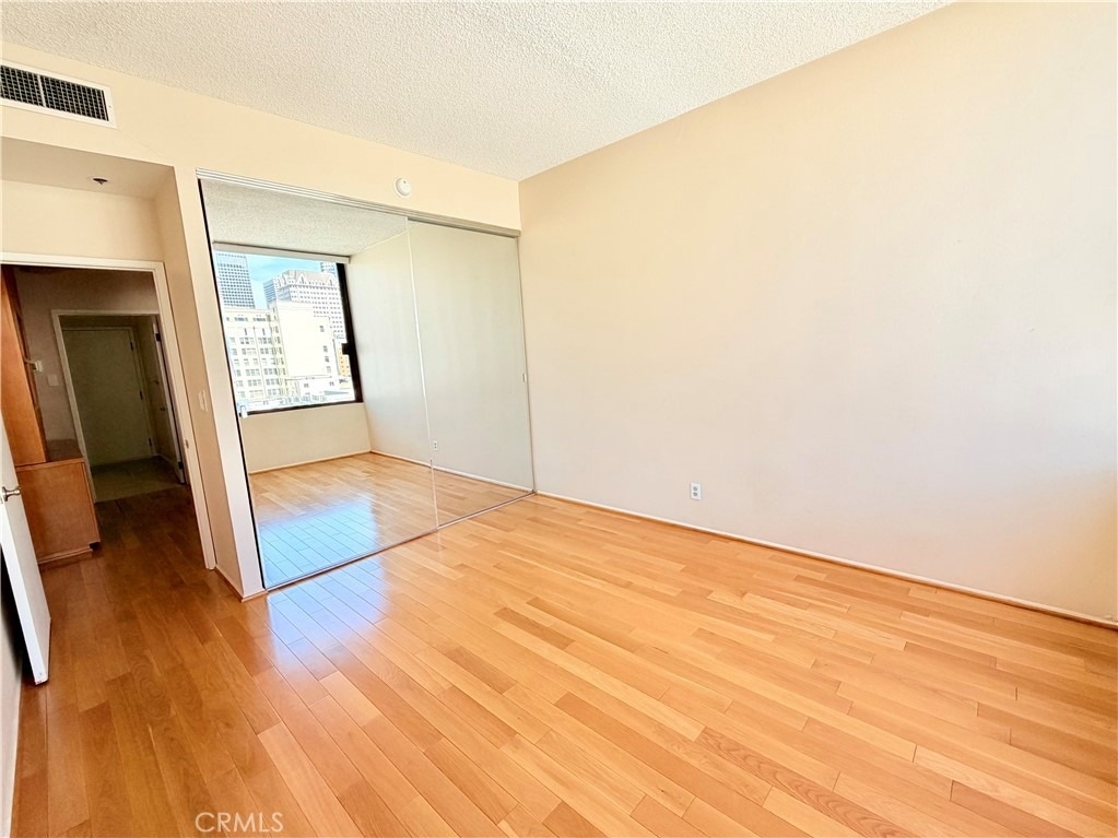 600 W 9th - Photo 16