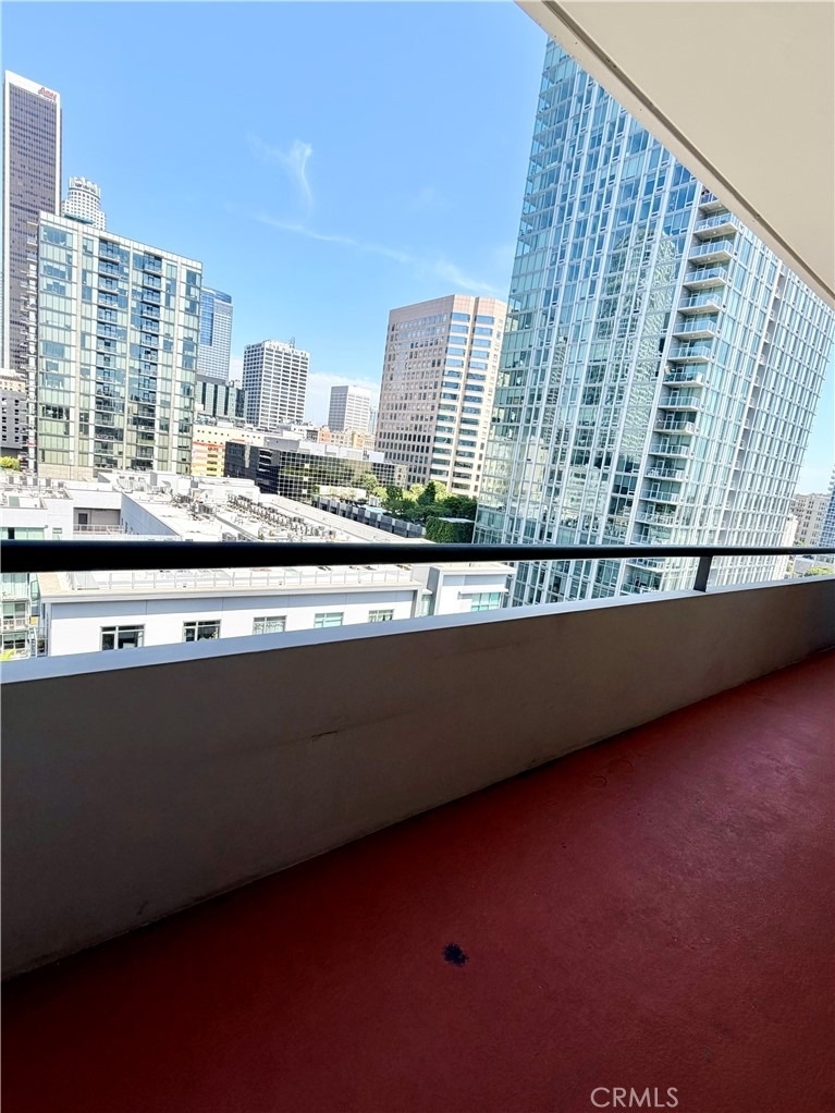 600 W 9th - Photo 11