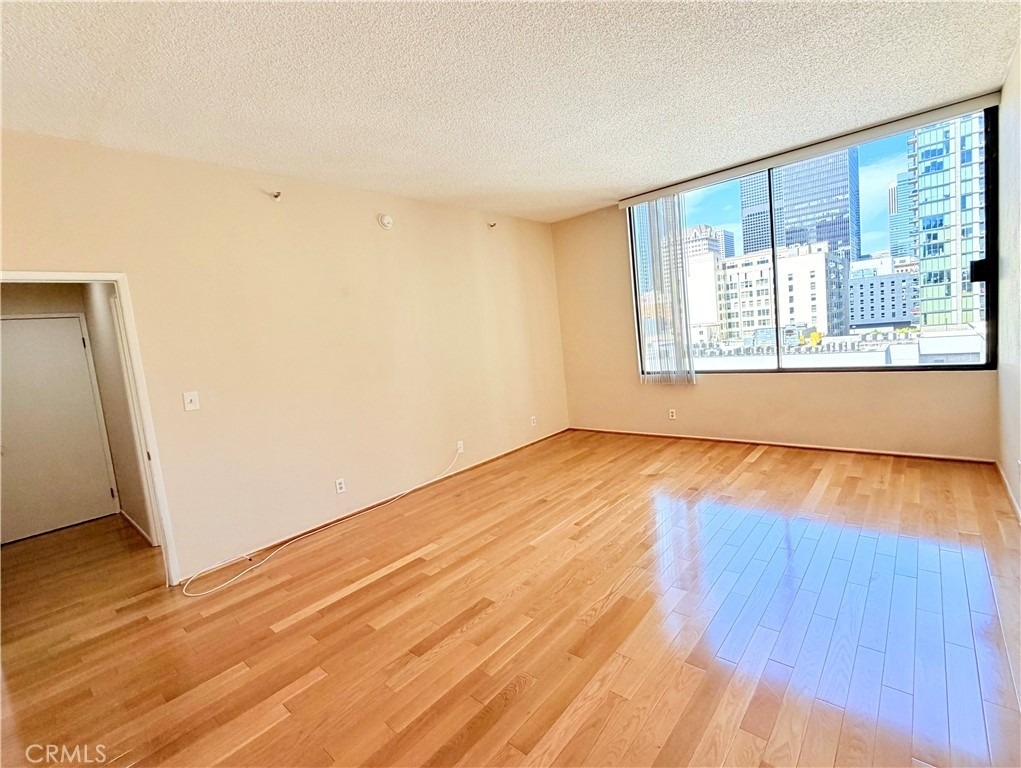 600 W 9th - Photo 22
