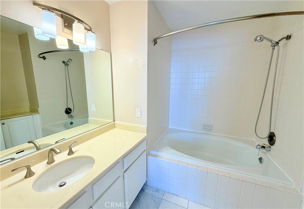 600 W 9th - Photo 25