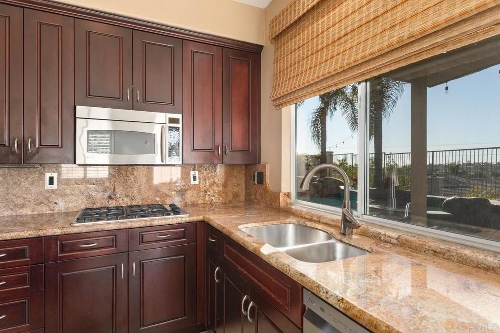 6947 Dusty Rose Place - Photo 12