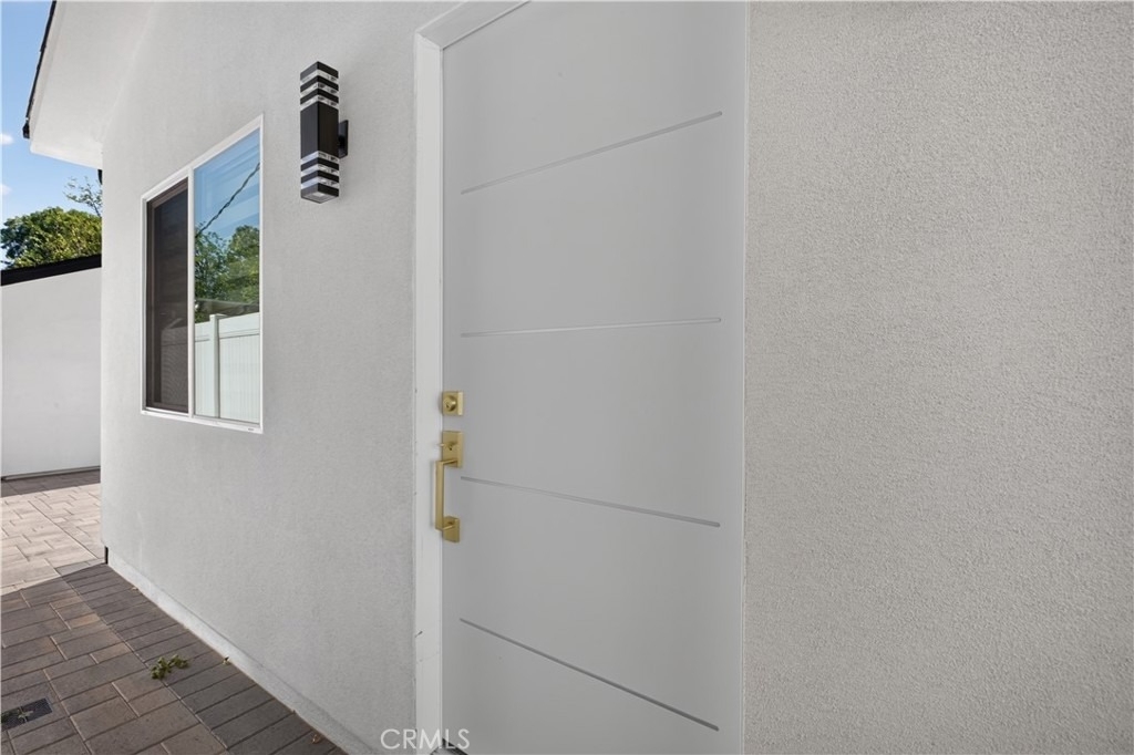 16425 Clymer Street - Photo 10