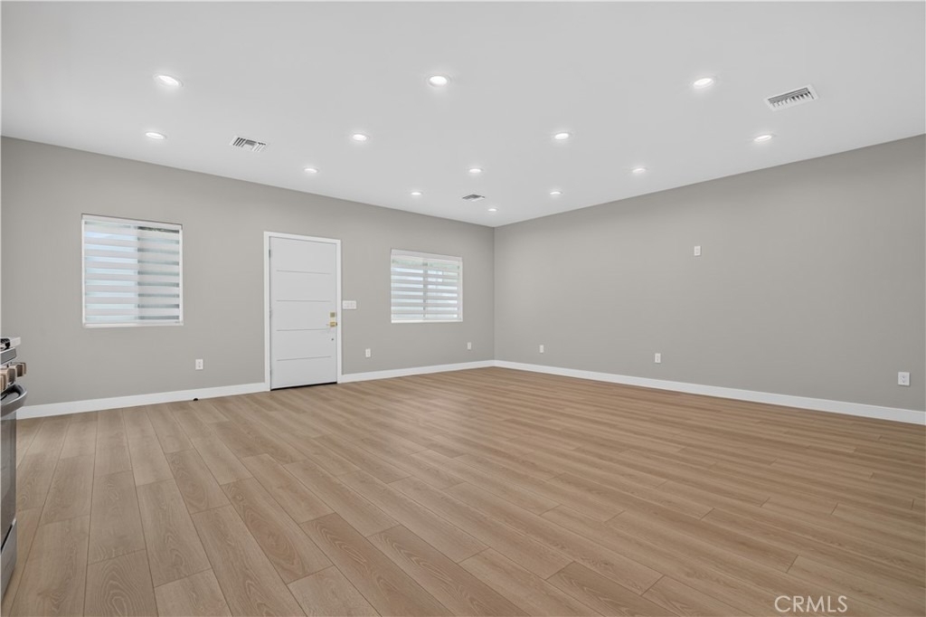 16425 Clymer Street - Photo 14