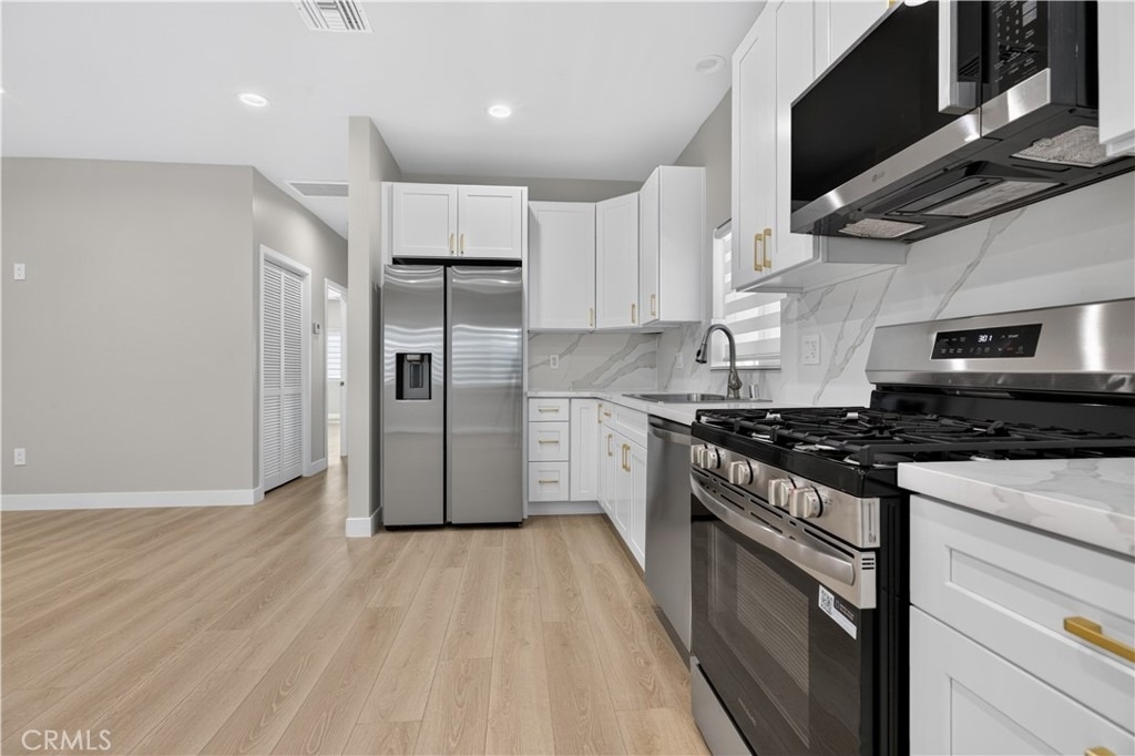16425 Clymer Street - Photo 16