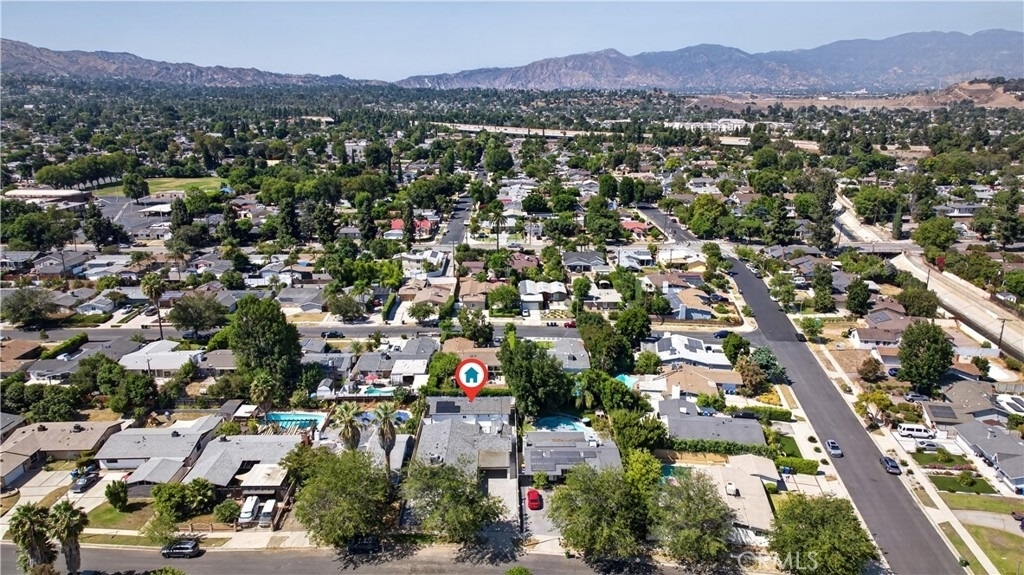 16425 Clymer Street - Photo 37