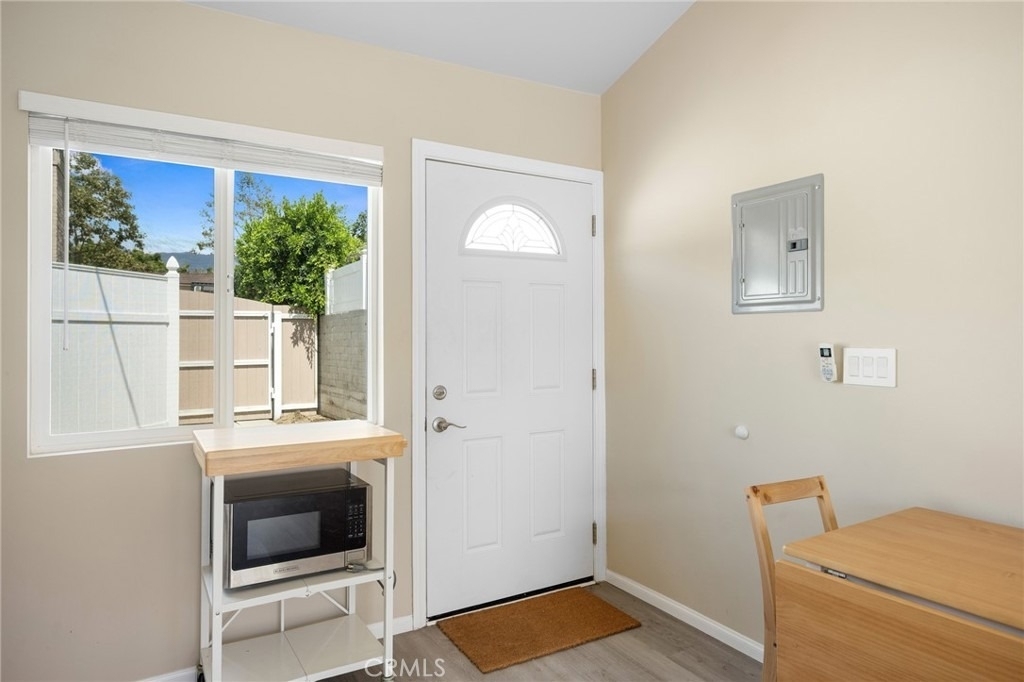 1816 Hillside - Photo 1