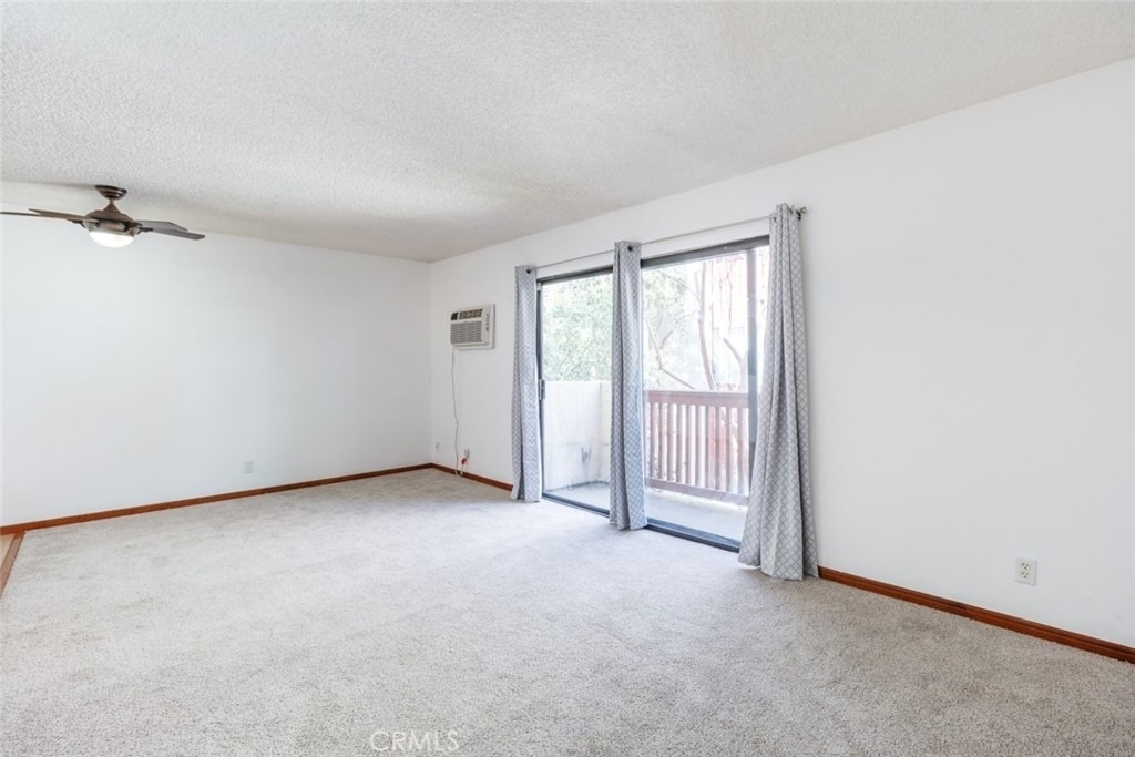 20234 Cantara Street - Photo 10