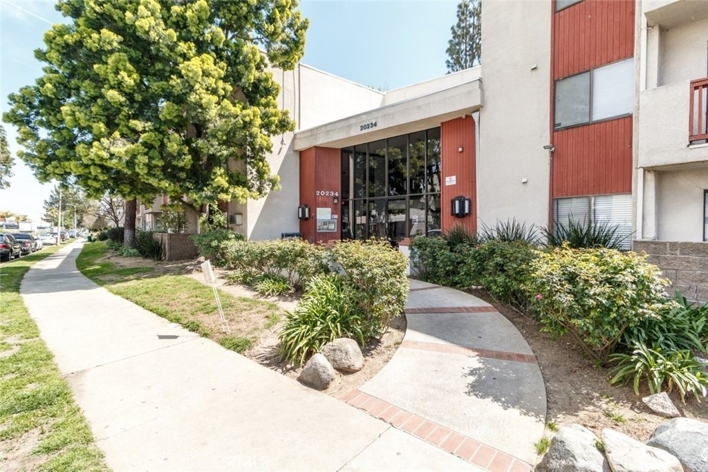 20234 Cantara Street - Photo 0